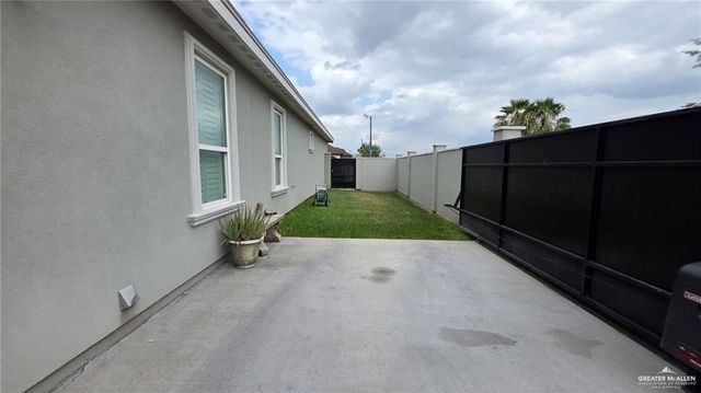 7206 S Alamo Street, Pharr, TX 78577
