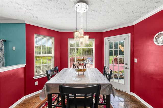 2922 Aviator Circle, Snellville, GA 30039