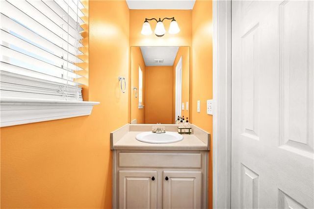 2922 Aviator Circle, Snellville, GA 30039