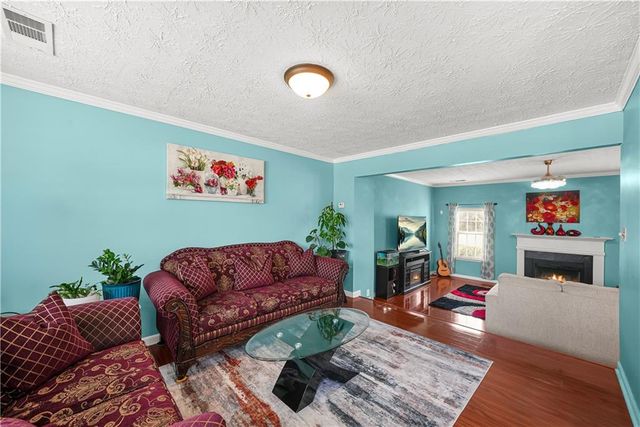 2922 Aviator Circle, Snellville, GA 30039