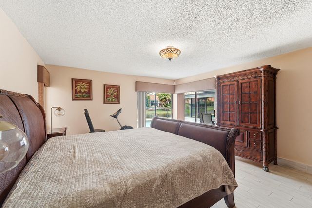 12177 NW 1st Street, Coral Springs, FL 33071
