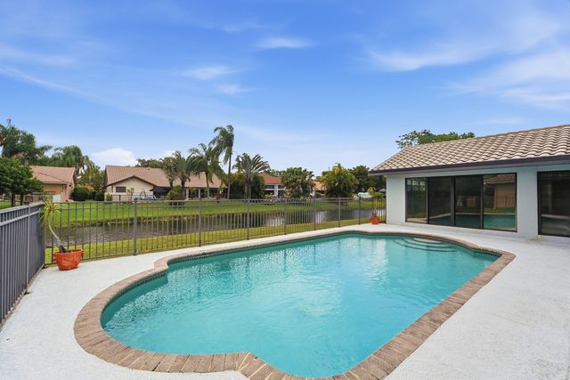 12177 NW 1st Street, Coral Springs, FL 33071