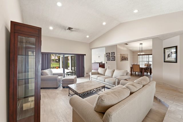 12177 NW 1st Street, Coral Springs, FL 33071