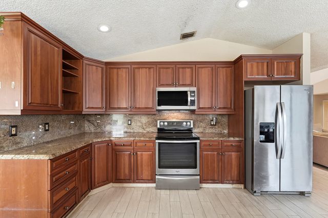 12177 NW 1st Street, Coral Springs, FL 33071