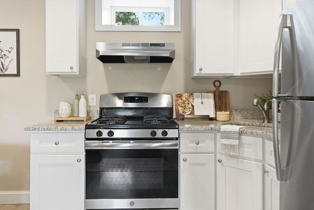 25 Sawyer St 1, Malden, MA 02148
