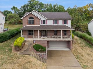 5081 Harvest Dr, Murrysville, PA 15668