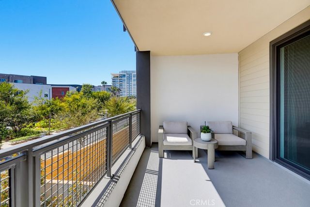 162 Bowery, Irvine, CA 92612