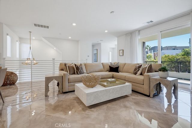 162 Bowery, Irvine, CA 92612