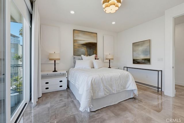 162 Bowery, Irvine, CA 92612