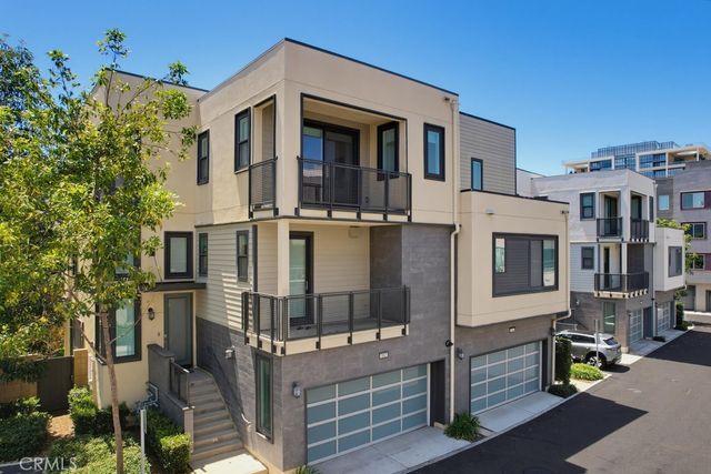 162 Bowery, Irvine, CA 92612