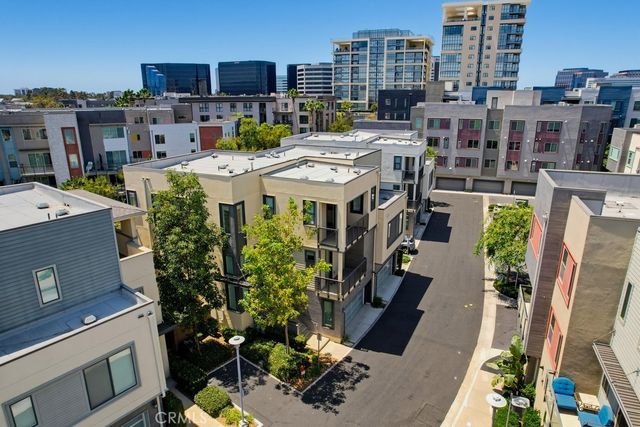 162 Bowery, Irvine, CA 92612
