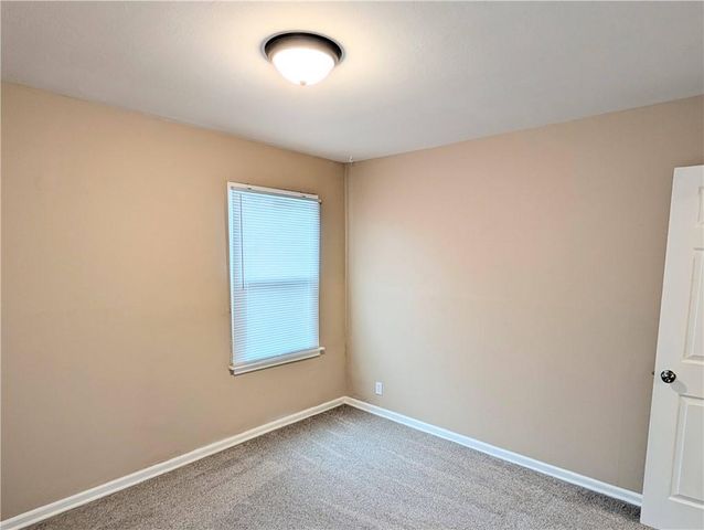 3012 S Hedges Avenue, Independence, MO 64052