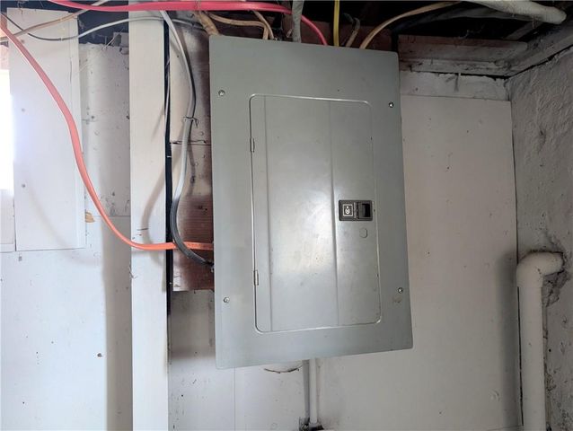 3012 S Hedges Avenue, Independence, MO 64052