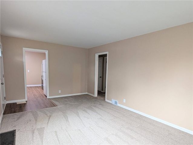 3012 S Hedges Avenue, Independence, MO 64052