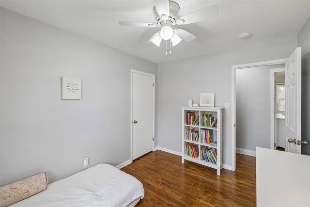 4020 64th Street, Urbandale, IA 50322