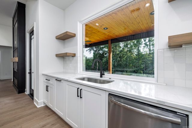 108 Shepherd Loop Drive, Arkadelphia, AR 71923