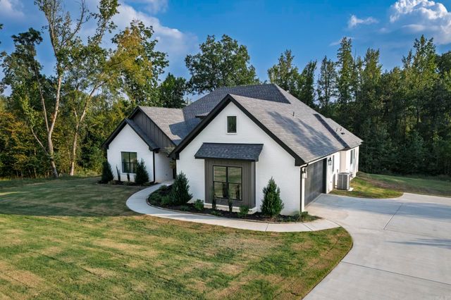 108 Shepherd Loop Drive, Arkadelphia, AR 71923