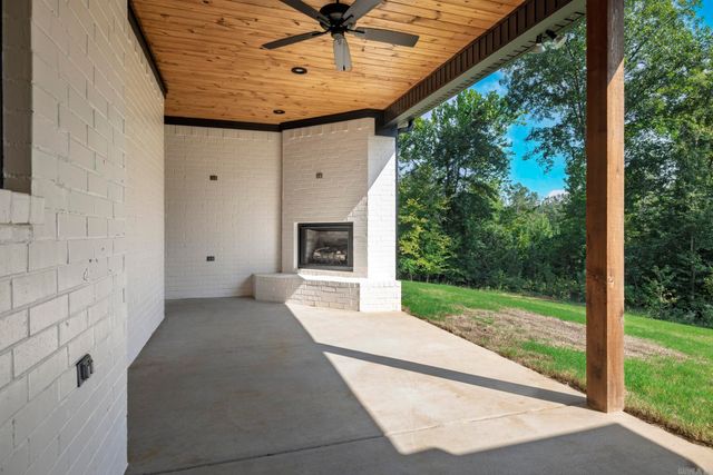 108 Shepherd Loop Drive, Arkadelphia, AR 71923