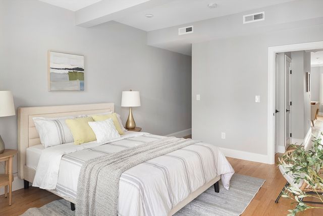 31 Boardman Street 5, Boston, MA 02128