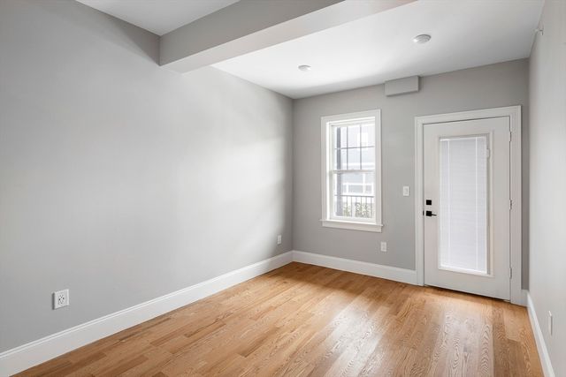 31 Boardman Street 5, Boston, MA 02128