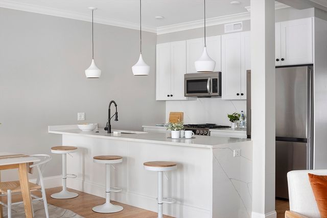 31 Boardman Street 5, Boston, MA 02128