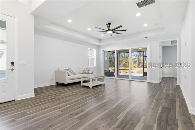 155 Weekend Ave, Hardeeville, SC 29927