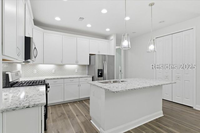 155 Weekend Ave, Hardeeville, SC 29927