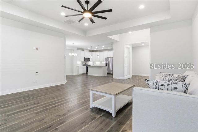 155 Weekend Ave, Hardeeville, SC 29927