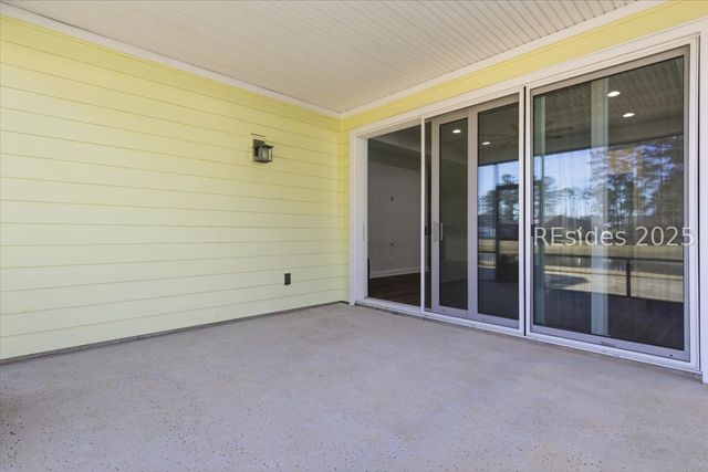 155 Weekend Ave, Hardeeville, SC 29927