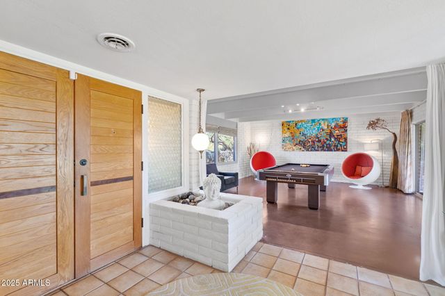 11046 N 74TH Street, Scottsdale, AZ 85260