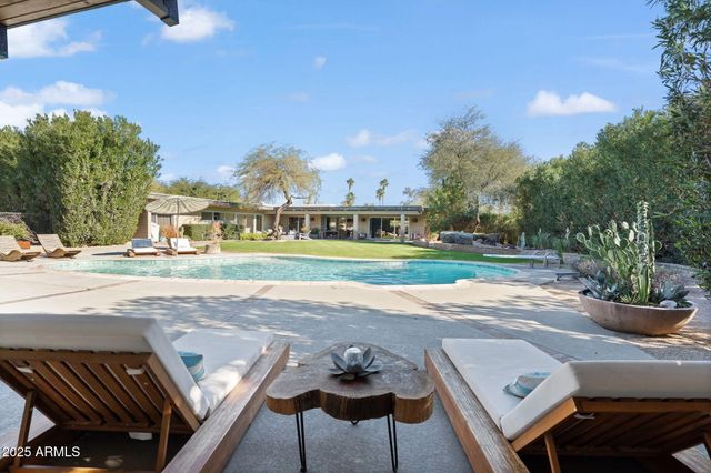 11046 N 74TH Street, Scottsdale, AZ 85260