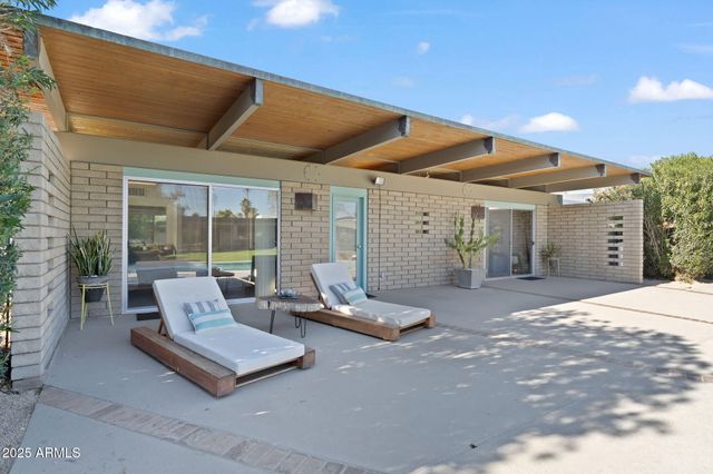 11046 N 74TH Street, Scottsdale, AZ 85260