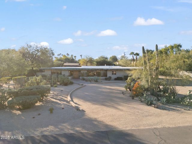 11046 N 74TH Street, Scottsdale, AZ 85260