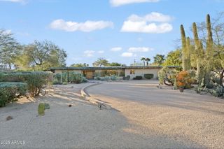 11046 N 74TH Street, Scottsdale, AZ 85260