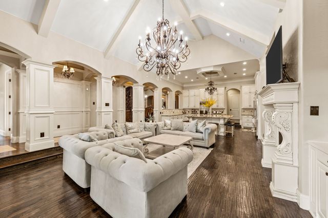 3300 Alexandria Court, Grapevine, TX 76092