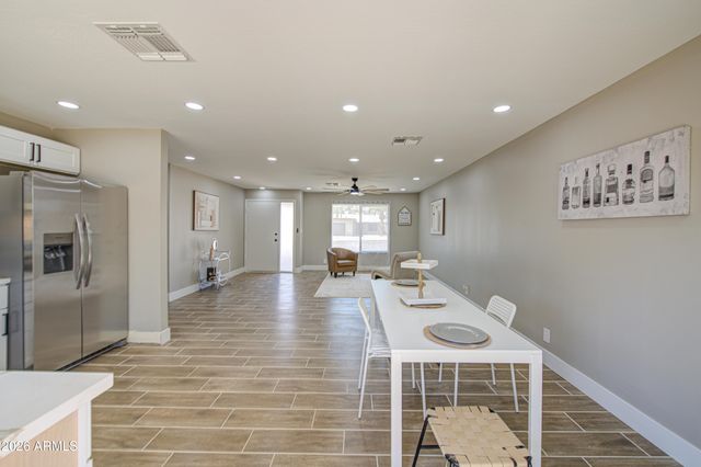 4929 W TOWNLEY Avenue, Glendale, AZ 85302
