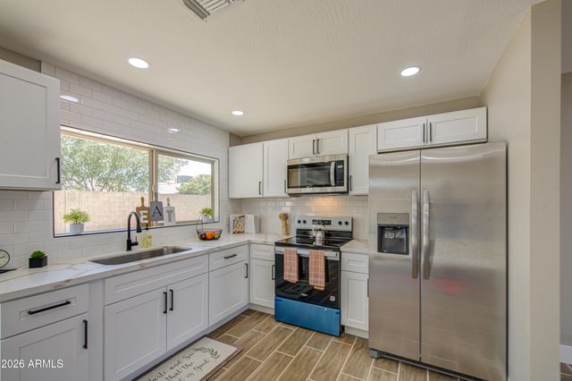 4929 W TOWNLEY Avenue, Glendale, AZ 85302