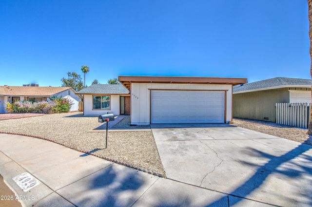 4929 W TOWNLEY Avenue, Glendale, AZ 85302