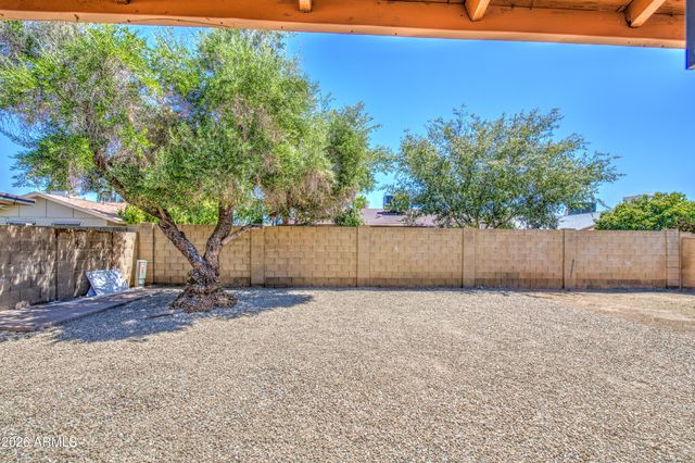 4929 W TOWNLEY Avenue, Glendale, AZ 85302
