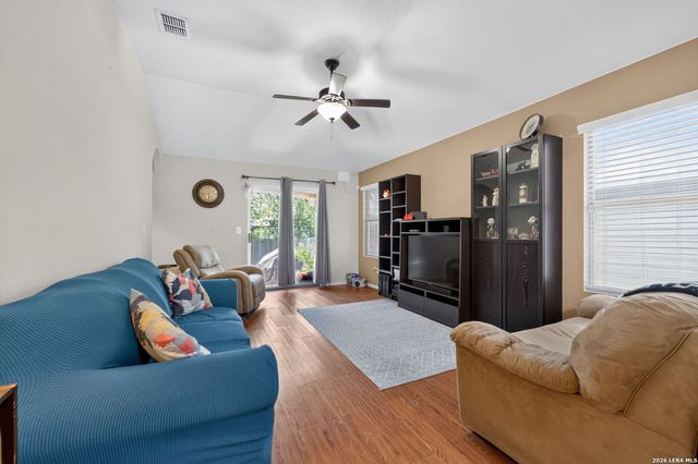 6238 PARSLEY HL, Leon Valley, TX 78238