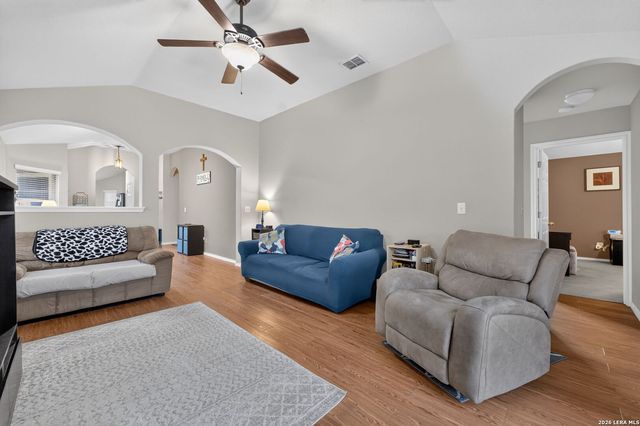 6238 PARSLEY HL, Leon Valley, TX 78238