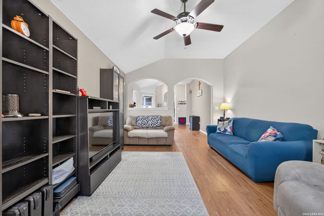 6238 PARSLEY HL, Leon Valley, TX 78238