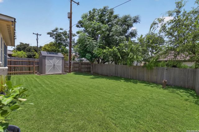 6238 PARSLEY HL, Leon Valley, TX 78238