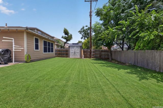 6238 PARSLEY HL, Leon Valley, TX 78238