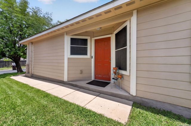 6238 PARSLEY HL, Leon Valley, TX 78238