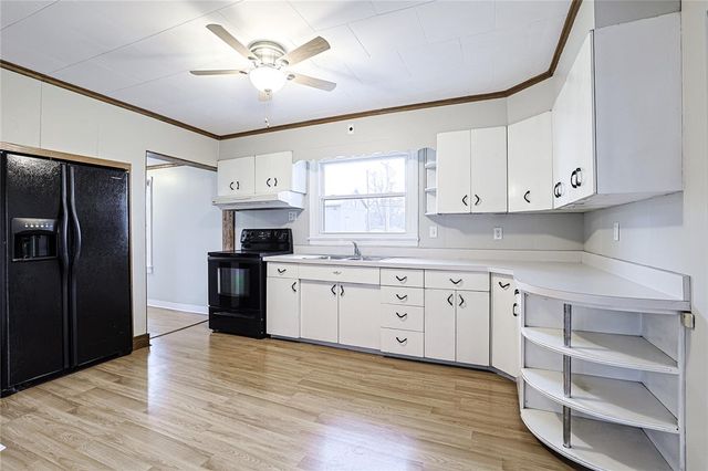 125 S Broadway Street, Farmersville, OH 45325