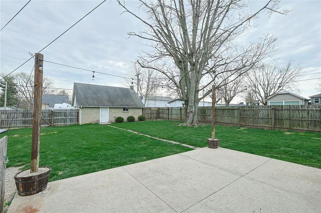 125 S Broadway Street, Farmersville, OH 45325