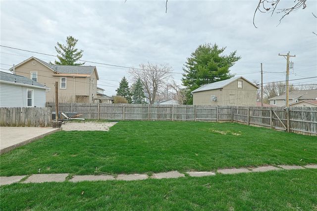 125 S Broadway Street, Farmersville, OH 45325