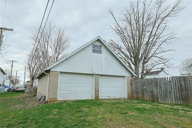 125 S Broadway Street, Farmersville, OH 45325