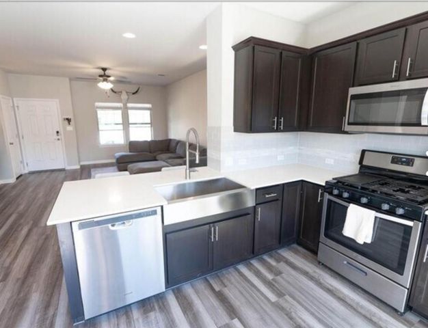 1629 Arapaho Mountain PASS, Leander, TX 78641